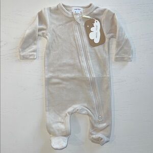 Angel Dear Soft Cream Velour Footie Newborn 0-3 6-9 months